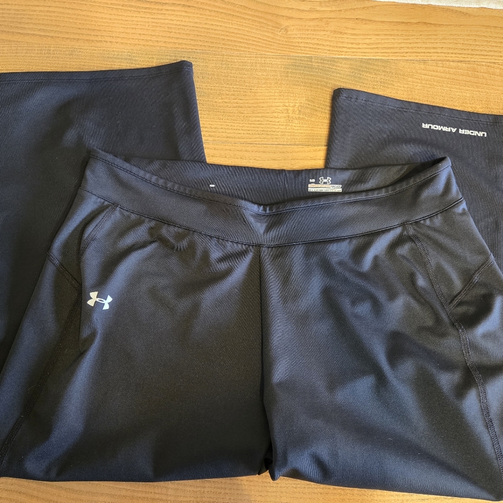 Under Armour Black Performance Capri Leggings - Picture 4 of 4